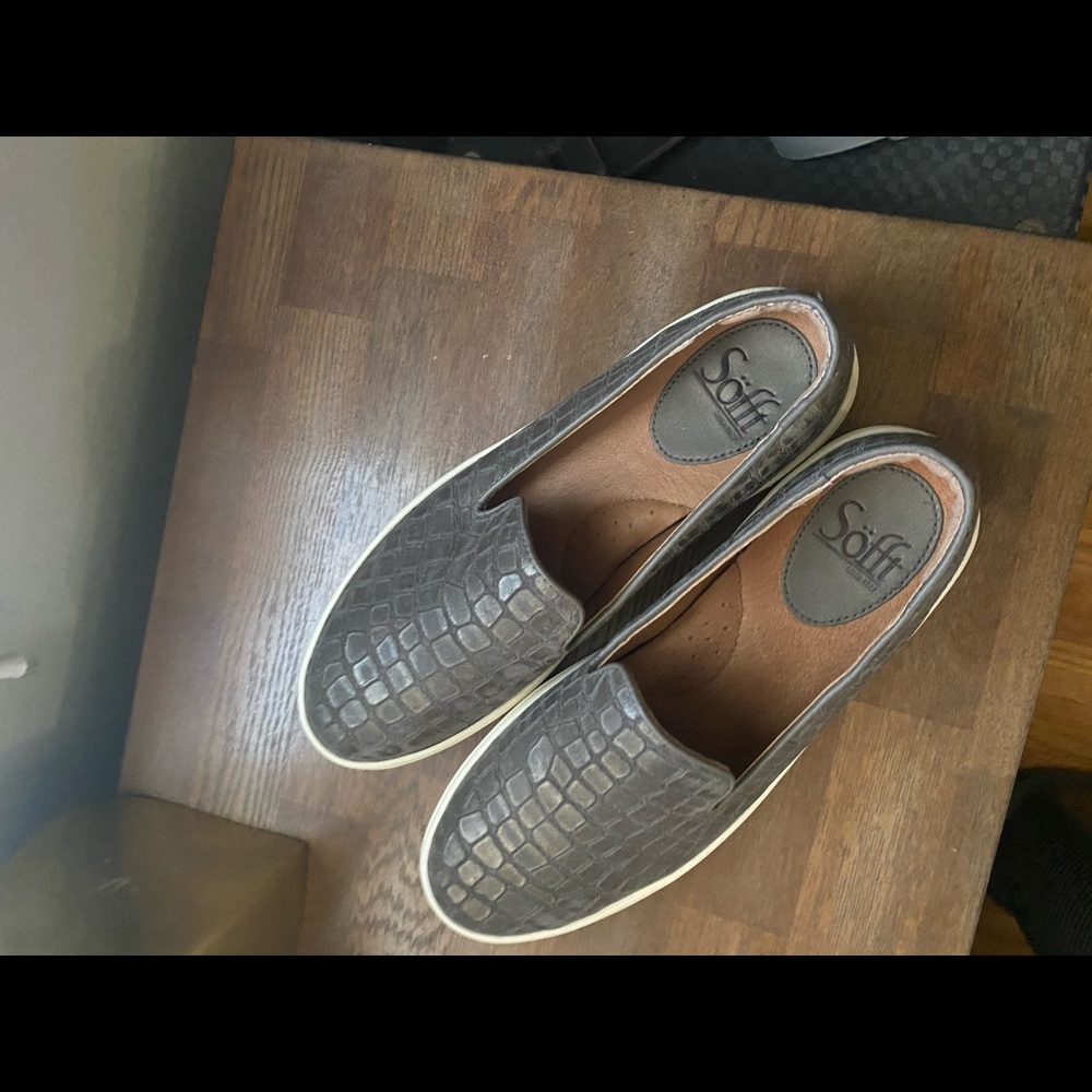 Sofft Crocodile Flats